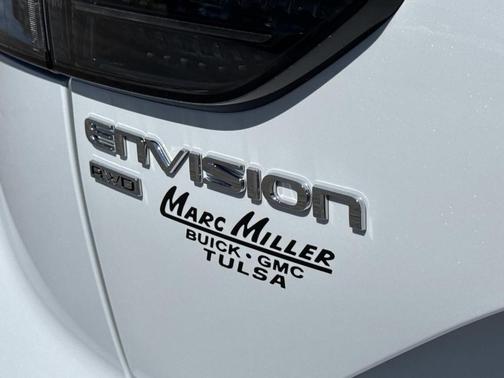 White Tri-Coat 2026 Buick Envision Avenir