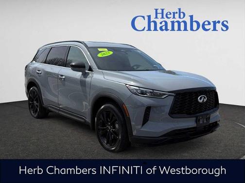 2025 INFINITI QX60 LUXE