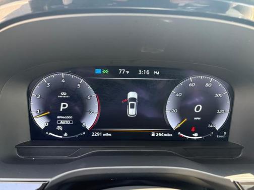 2025 INFINITI QX60 LUXE