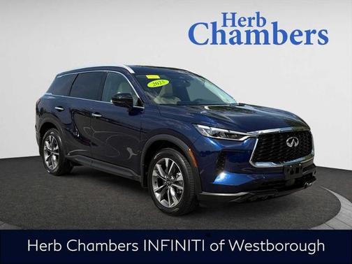 2025 INFINITI QX60 LUXE