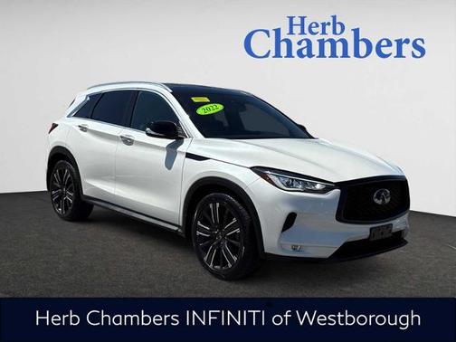 2022 INFINITI QX50 LUXE