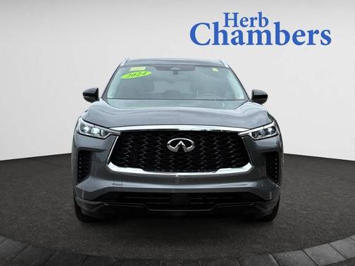 2024 INFINITI QX60 LUXE
