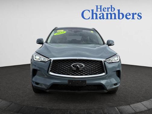 2025 INFINITI QX50 LUXE