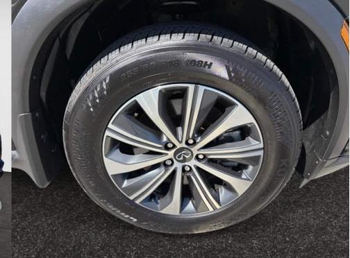2025 INFINITI QX60 PURE