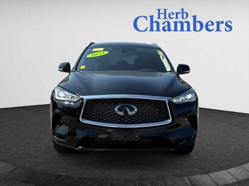 2023 INFINITI QX50 LUXE