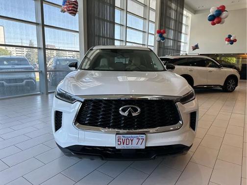 2025 INFINITI QX60 PURE