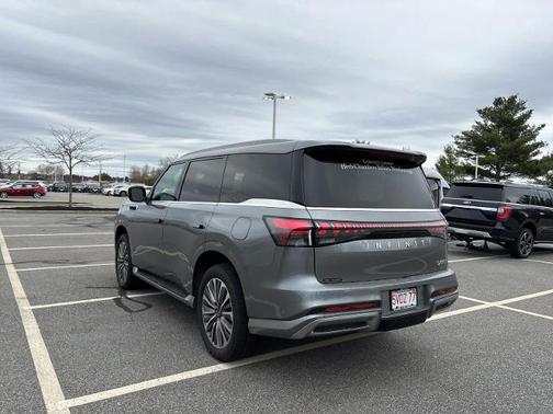 2025 INFINITI QX80 SENSORY