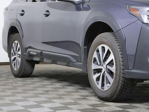 Magnetite Gray Metallic 2024 Subaru Outback Premium