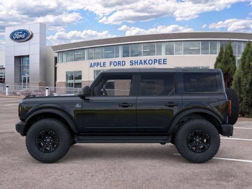 Shadow Black 2026 Ford Bronco Outer Banks