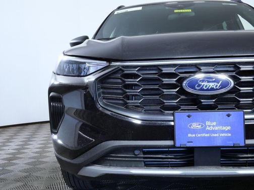 Agate Black Metallic 2025 Ford Escape ST-Line