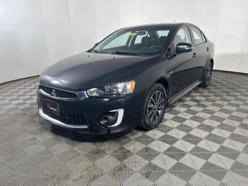 2017 Mitsubishi Lancer ES