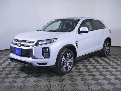 White Diamond 2025 Mitsubishi Outlander Sport 2.0 ES