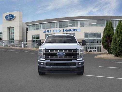 2025 Ford F-350 XLT