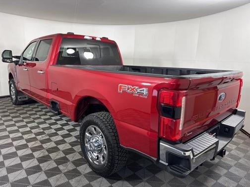 2023 Ford F-350 Lariat Super Duty