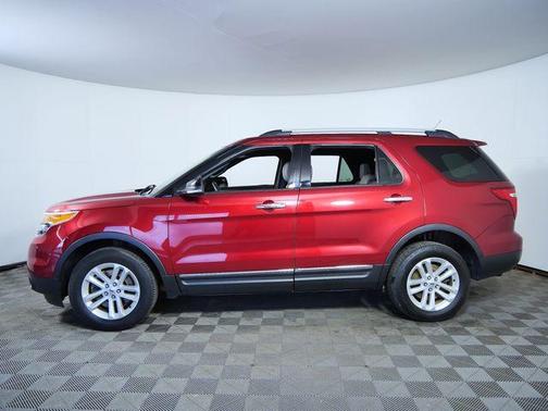Ruby Red Metallic 2015 Ford Explorer XLT