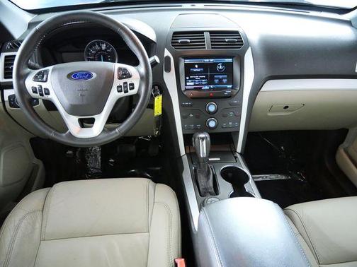 Ruby Red Metallic 2015 Ford Explorer XLT