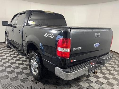 2005 Ford F-150 XLT SuperCrew