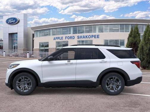 White Metallic 2026 Ford Explorer Active