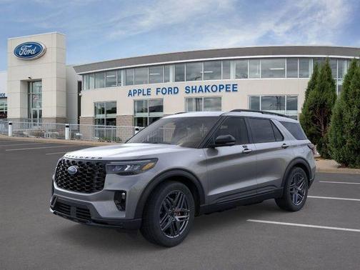 Gray Metallic 2026 Ford Explorer ST-Line