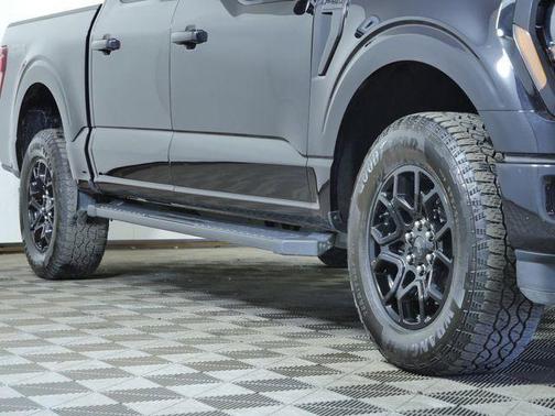 Agate Black Metallic 2024 Ford F-150 XLT