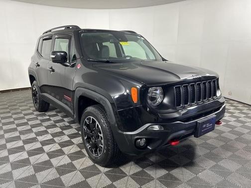 2023 Jeep Renegade Trailhawk