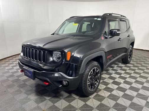 2023 Jeep Renegade Trailhawk
