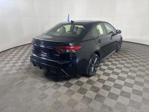 Midnight Black Metallic 2024 Toyota Corolla XSE