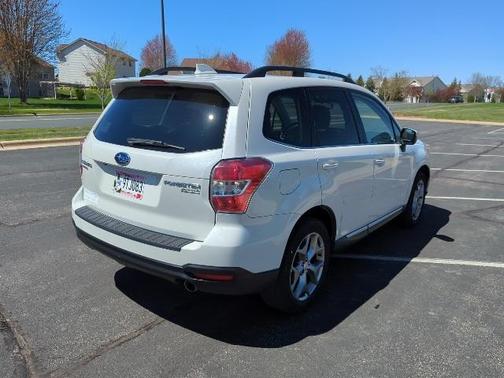 2016 Subaru Forester 2.5i Touring