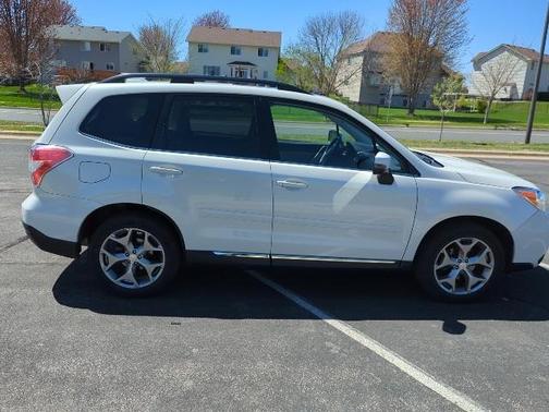 2016 Subaru Forester 2.5i Touring
