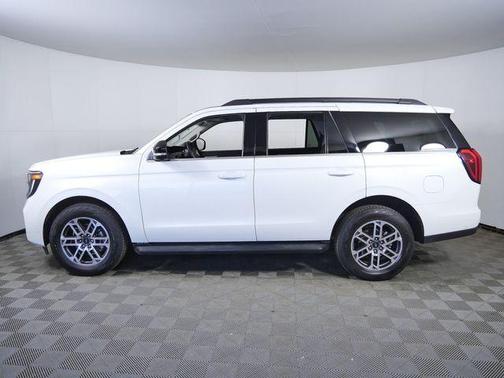 White Metallic 2025 Ford Expedition Active