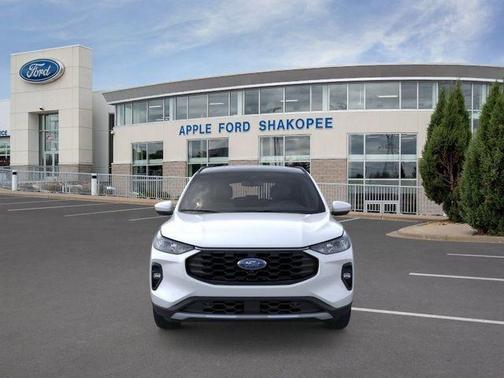 Silver Metallic 2026 Ford Escape ST-Line Select