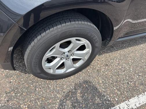2013 Ford Edge SE