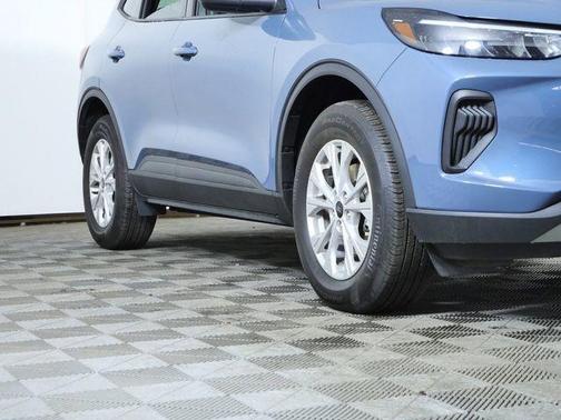 Vapor Blue Metallic 2025 Ford Escape Active