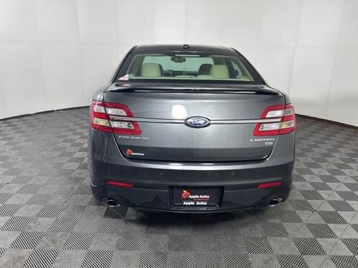 2019 Ford Taurus Limited
