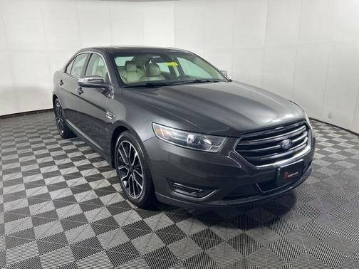 2019 Ford Taurus Limited