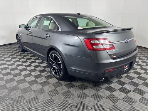 2019 Ford Taurus Limited