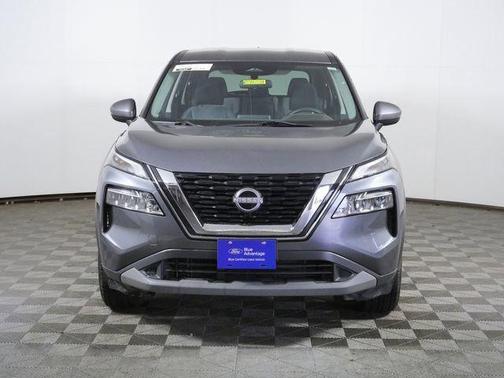 Gun Metallic 2022 Nissan Rogue SV