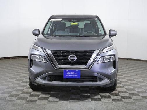 Gun Metallic 2022 Nissan Rogue SV