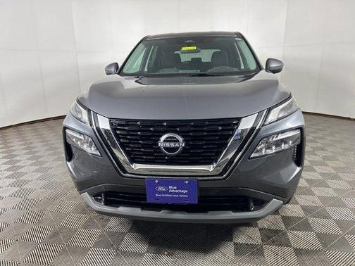 Gun Metallic 2022 Nissan Rogue SV