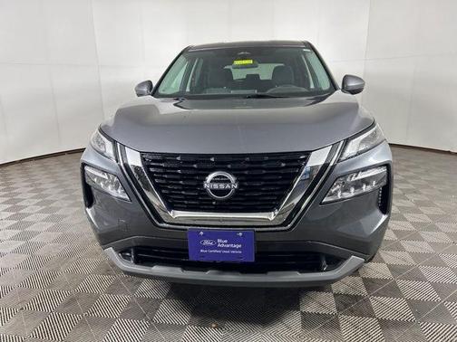 Gun Metallic 2022 Nissan Rogue SV