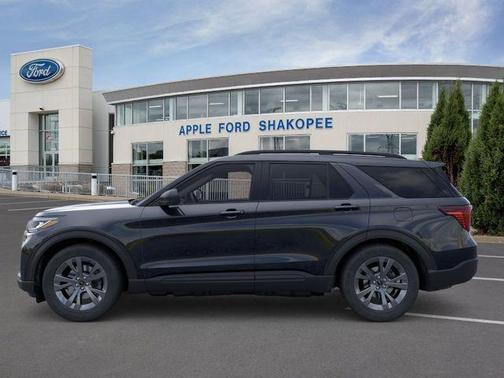 Black Metallic 2026 Ford Explorer Active