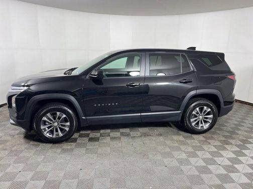 Mosaic Black Metallic 2026 Chevrolet Equinox LT