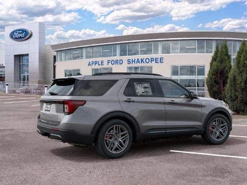 Gray Metallic 2027 Ford Explorer ST-Line