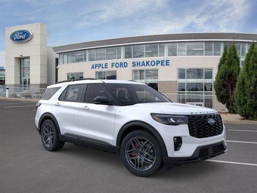 White Metallic 2026 Ford Explorer ST-Line