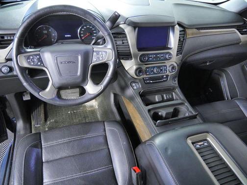 Onyx Black 2018 GMC Yukon XL Denali