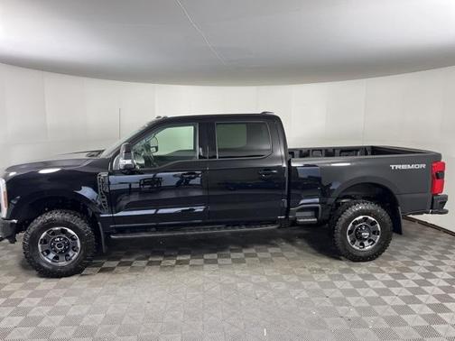 2024 Ford F-350 Lariat Super Duty
