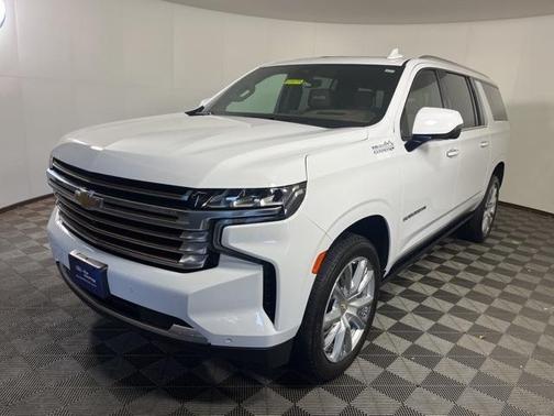 2023 Chevrolet Suburban High Country