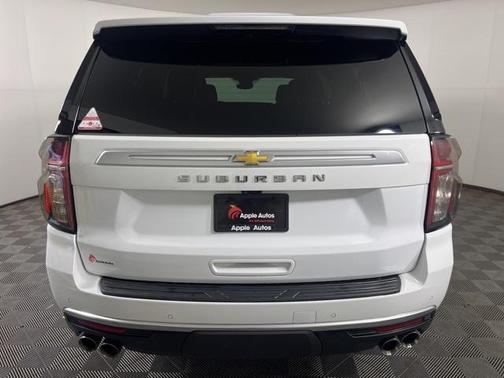 2023 Chevrolet Suburban High Country