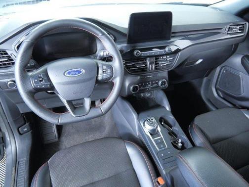 Gray Metallic 2025 Ford Escape ST-Line