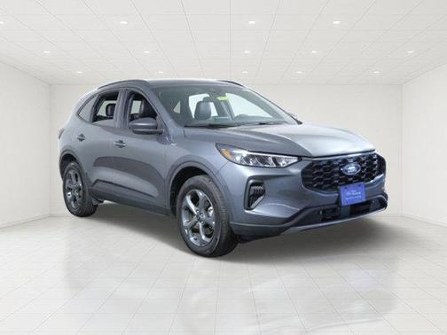 Gray Metallic 2025 Ford Escape ST-Line